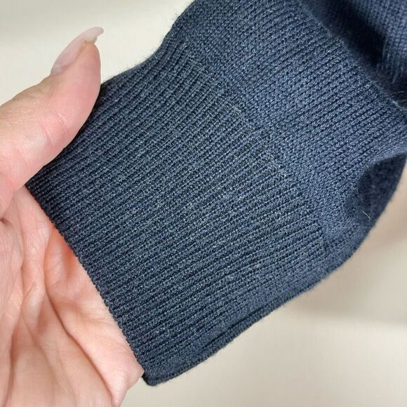 Vintage Montechiaro Italy V-Neck Wool Blend Men's Sweater - Picture 2 of 9